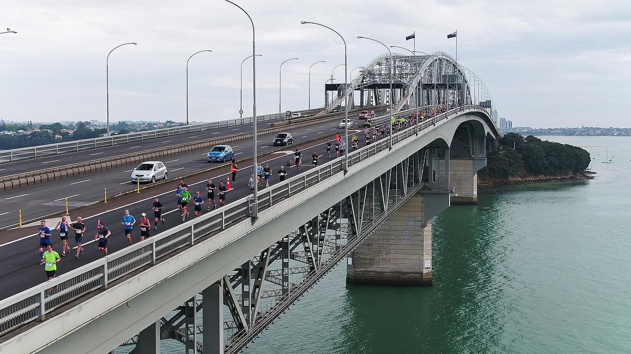 The Northern Pathway will be a standalone bridge running alongside the Auckland Harbour Bridge.