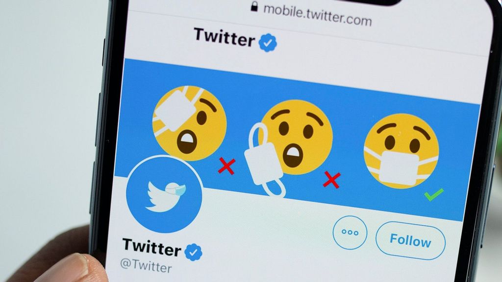 Twitter has removed over 1000 tweets and permanently suspended a number of accounts after they were found engaging in racial abuse of England players after the Three Lions lost the Euro 2020 final against Italy. (Solen Feyissa/Pexels)