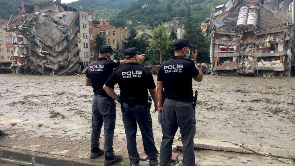 Severe floods and unprecedented rains hit several provinces along Turkey's Black Sea coast on Aug. 11. Eleven people died and eight of the 13 people injured in landslides in Karabük were hospitalized. (@egmpak/Zenger)