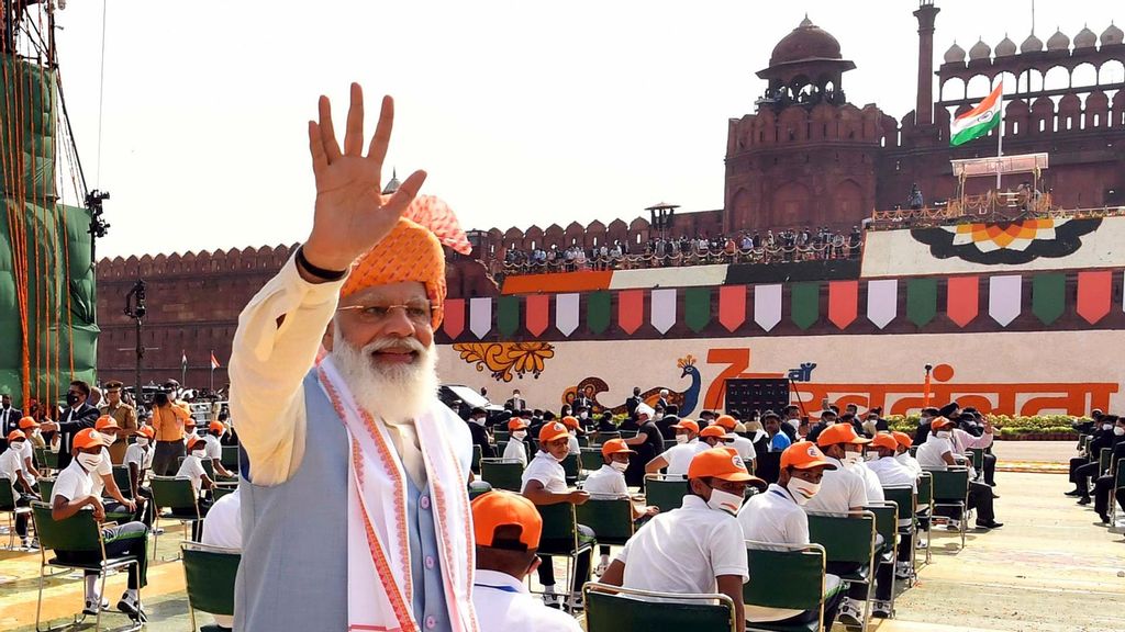 The Prime Minister, Shri Narendra Modi after addressing the Nation on the occasion of 75th Independence Day from the ramparts of Red Fort, in Delhi on August 15, 2021. (Press Information Bureau)