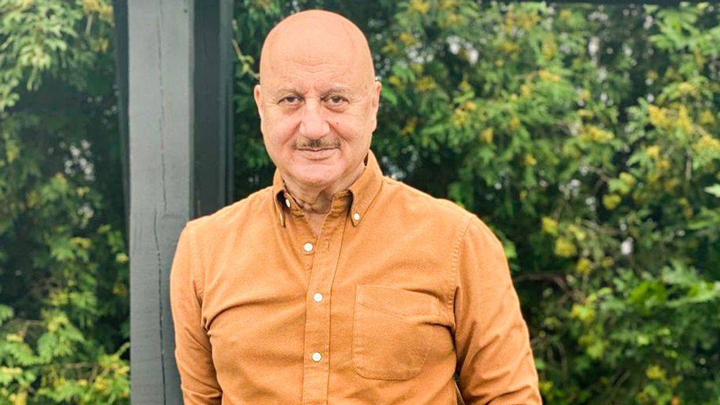 Veteran actor Anupam Kher has completed the shooting of his upcoming film 'Shiv Shastri Balboa' in New Jersey. (Anupam Kher, @anupampkher/Instagram)